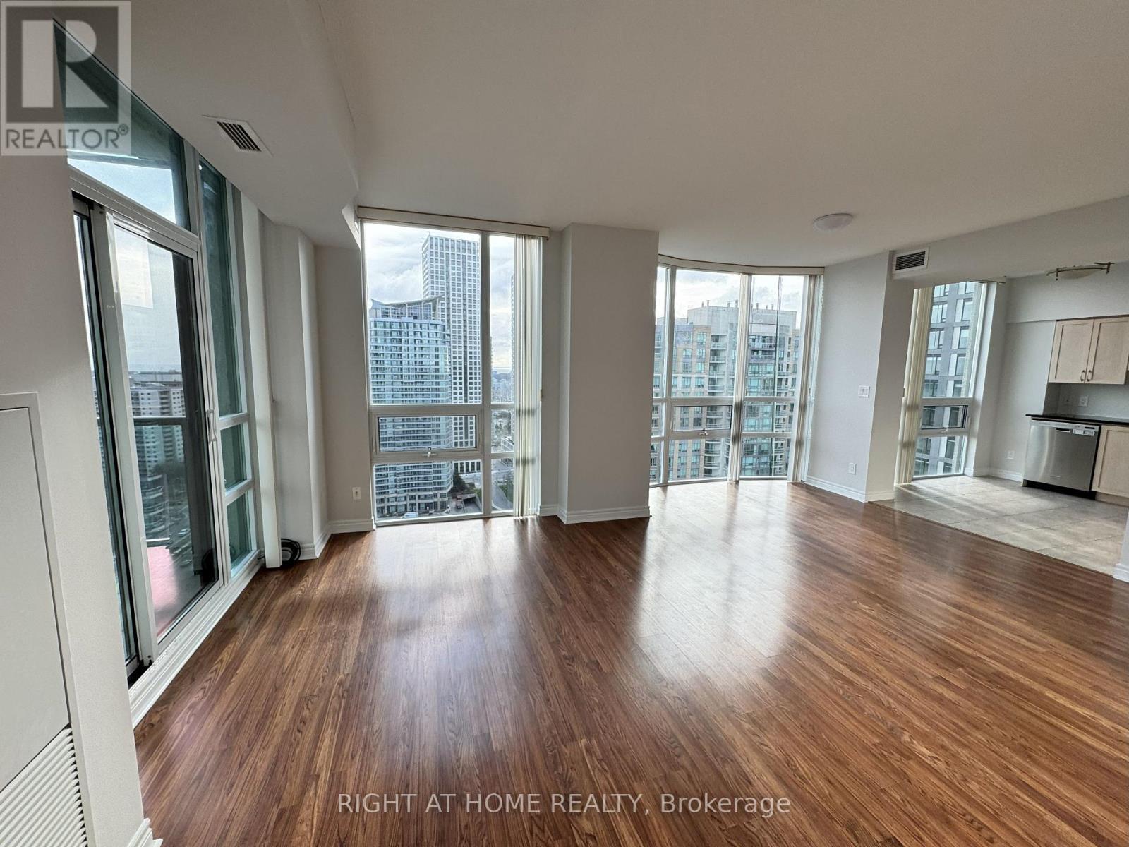 2603 - 208 Enfield Place, Mississauga, Ontario  L5B 0G8 - Photo 11 - W12604340