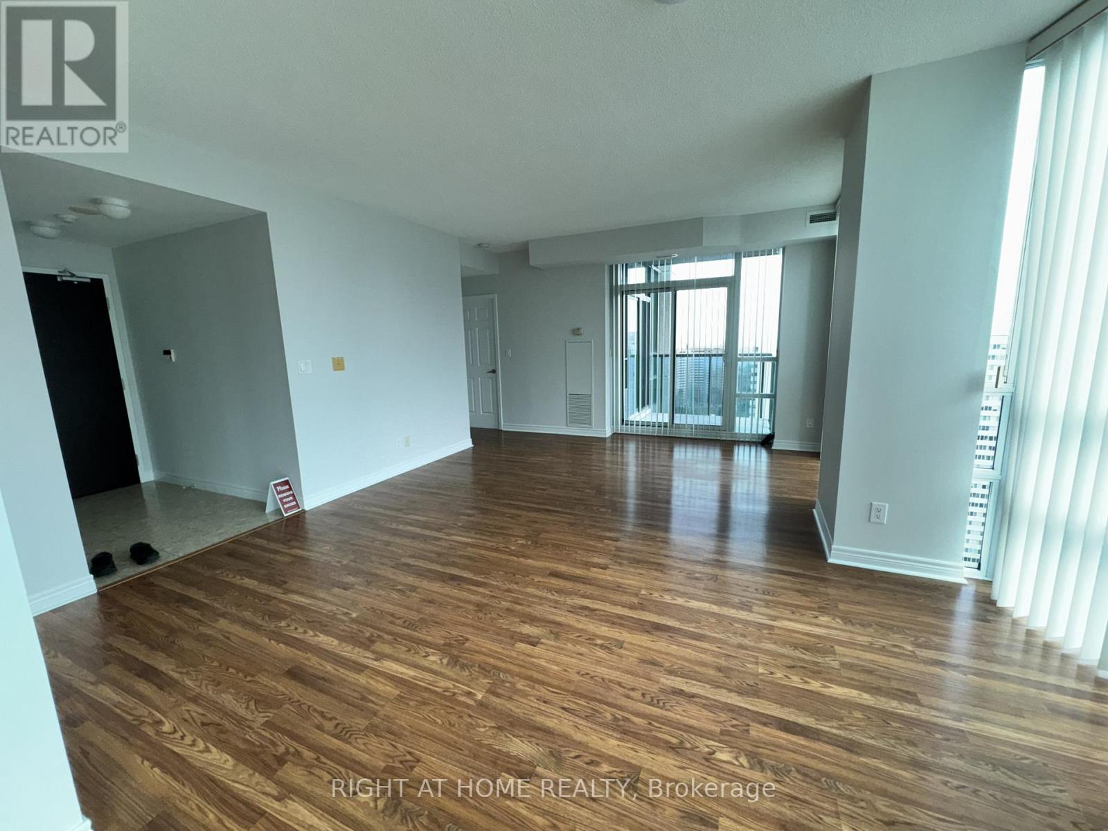 2603 - 208 Enfield Place, Mississauga, Ontario  L5B 0G8 - Photo 17 - W12604340