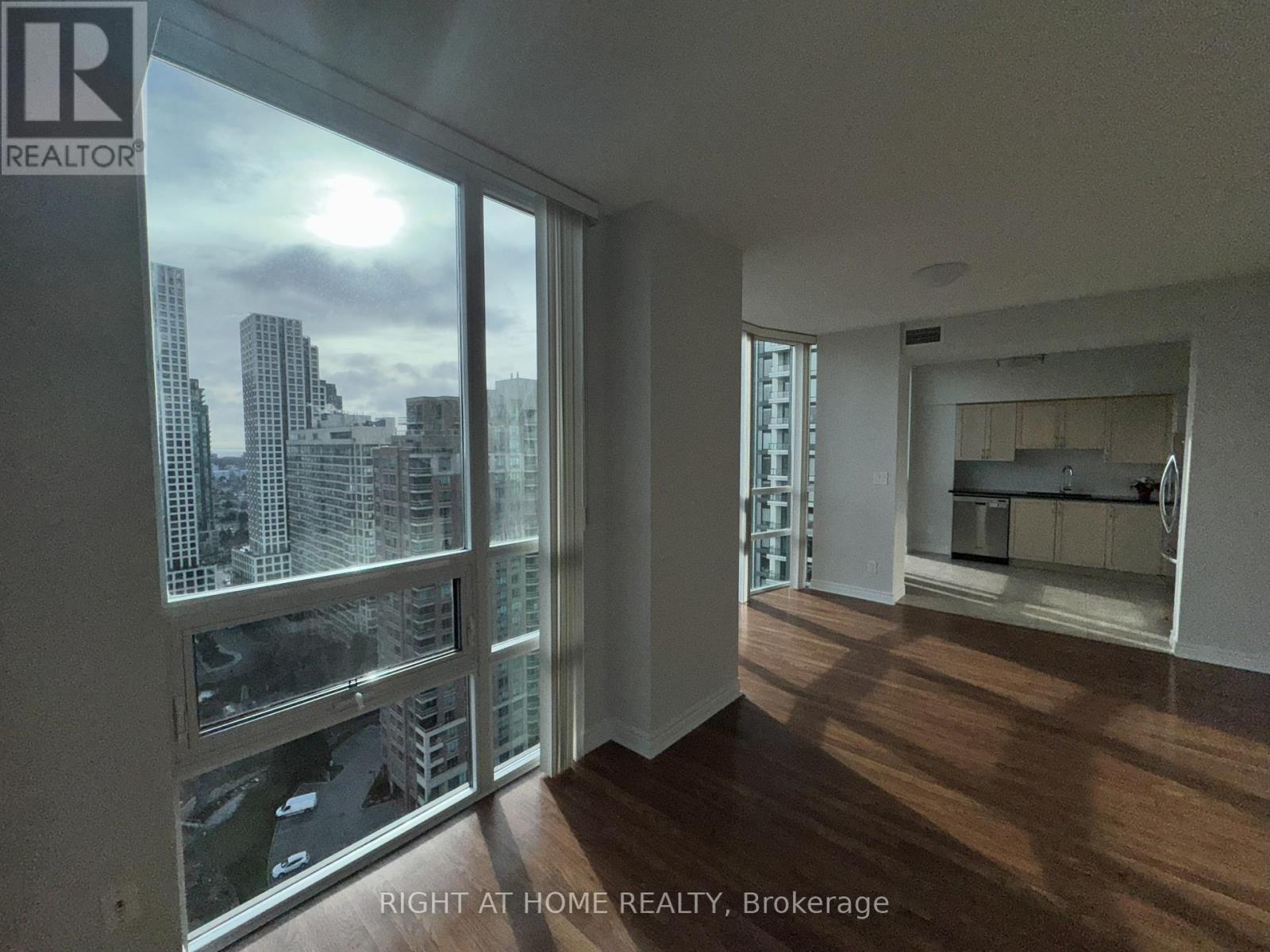 2603 - 208 Enfield Place, Mississauga, Ontario  L5B 0G8 - Photo 8 - W12604340