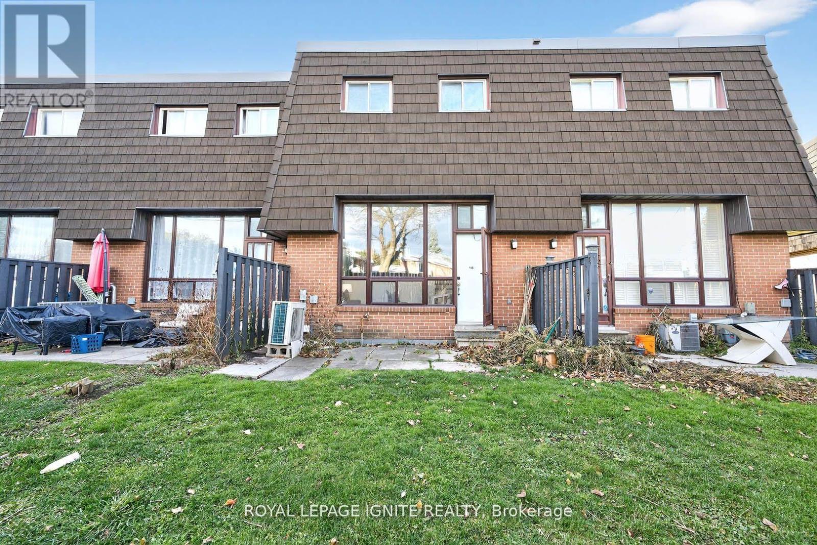 116 Darras Court, Brampton, Ontario L6T 1W7 - Photo 31 - W12604350