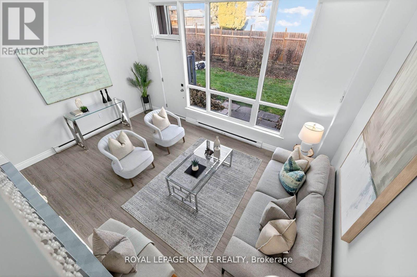 116 Darras Court, Brampton, Ontario L6T 1W7 - Photo 8 - W12604350