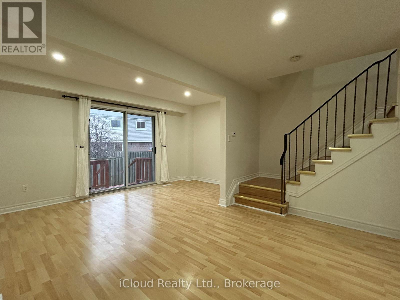 88 - 400 Mississauga Valley Boulevard, Mississauga, Ontario  L5A 3N6 - Photo 7 - W12604398