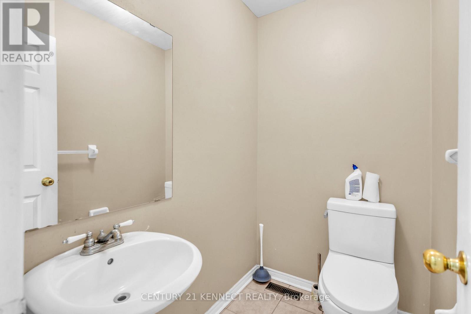 Upper - 173 Lockwood Road, Brampton, Ontario  L6Y 4Y7 - Photo 11 - W12604436