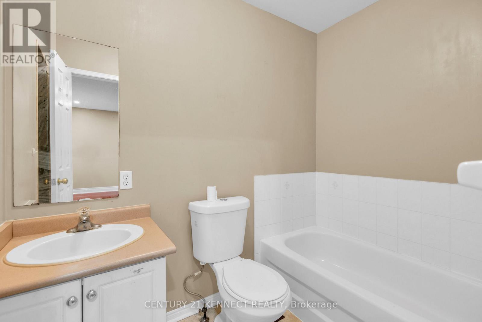 Upper - 173 Lockwood Road, Brampton, Ontario  L6Y 4Y7 - Photo 25 - W12604436