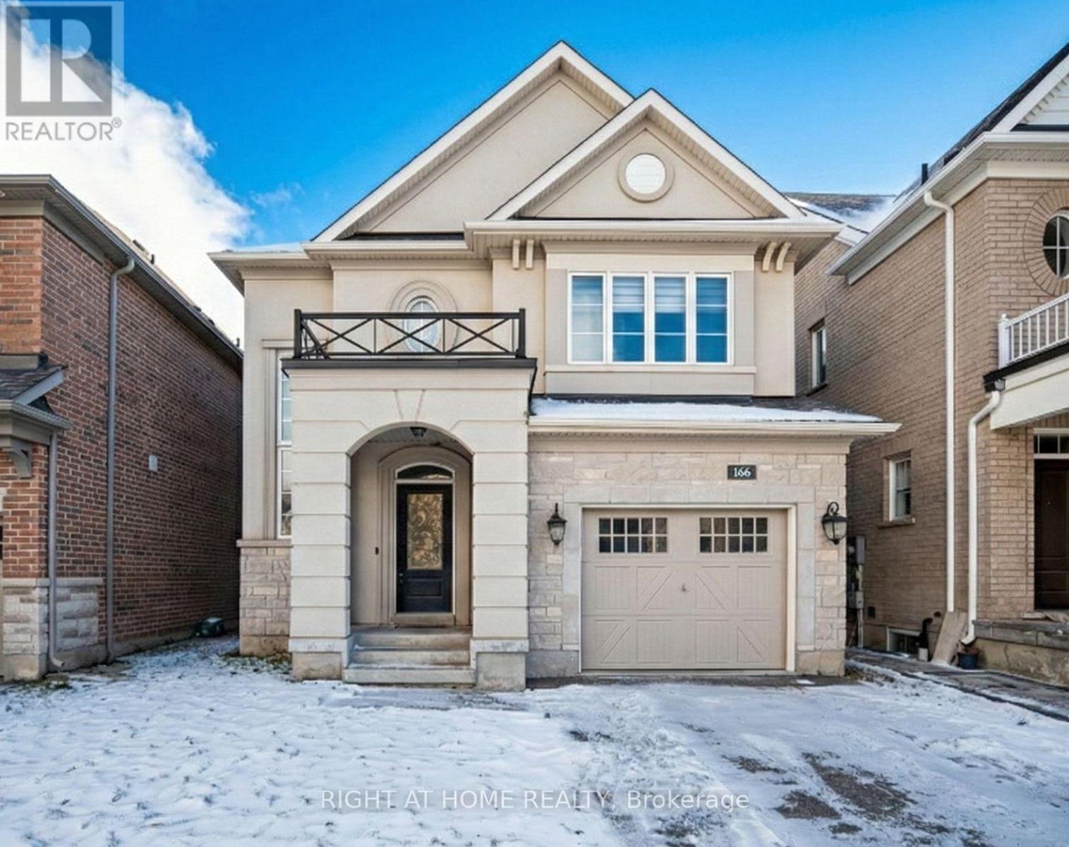 166 FOWLEY DRIVE, Oakville, Ontario