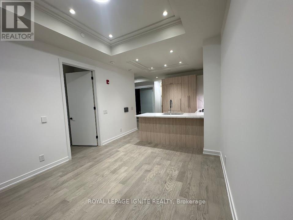 207 - 123 Maurice Drive, Oakville, Ontario  L6K 2W6 - Photo 14 - W12604498