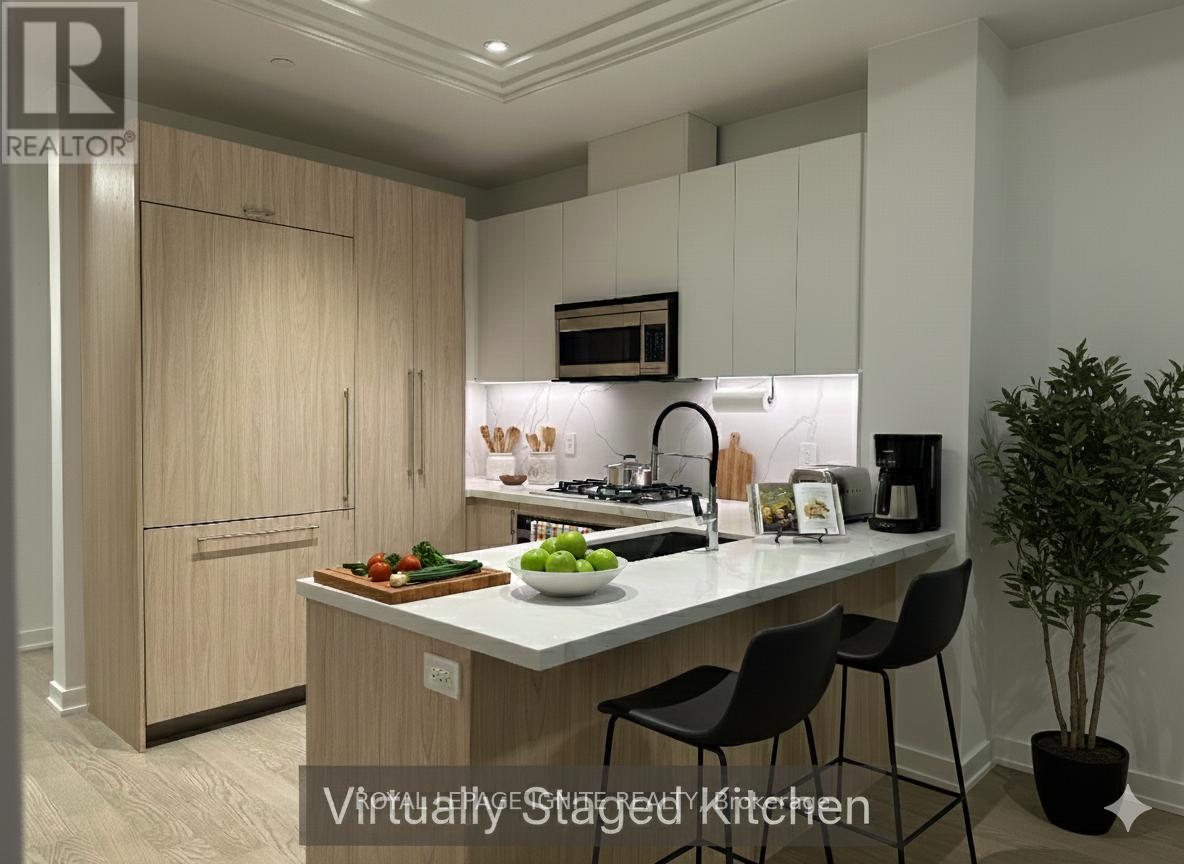 207 - 123 Maurice Drive, Oakville, Ontario  L6K 2W6 - Photo 4 - W12604498