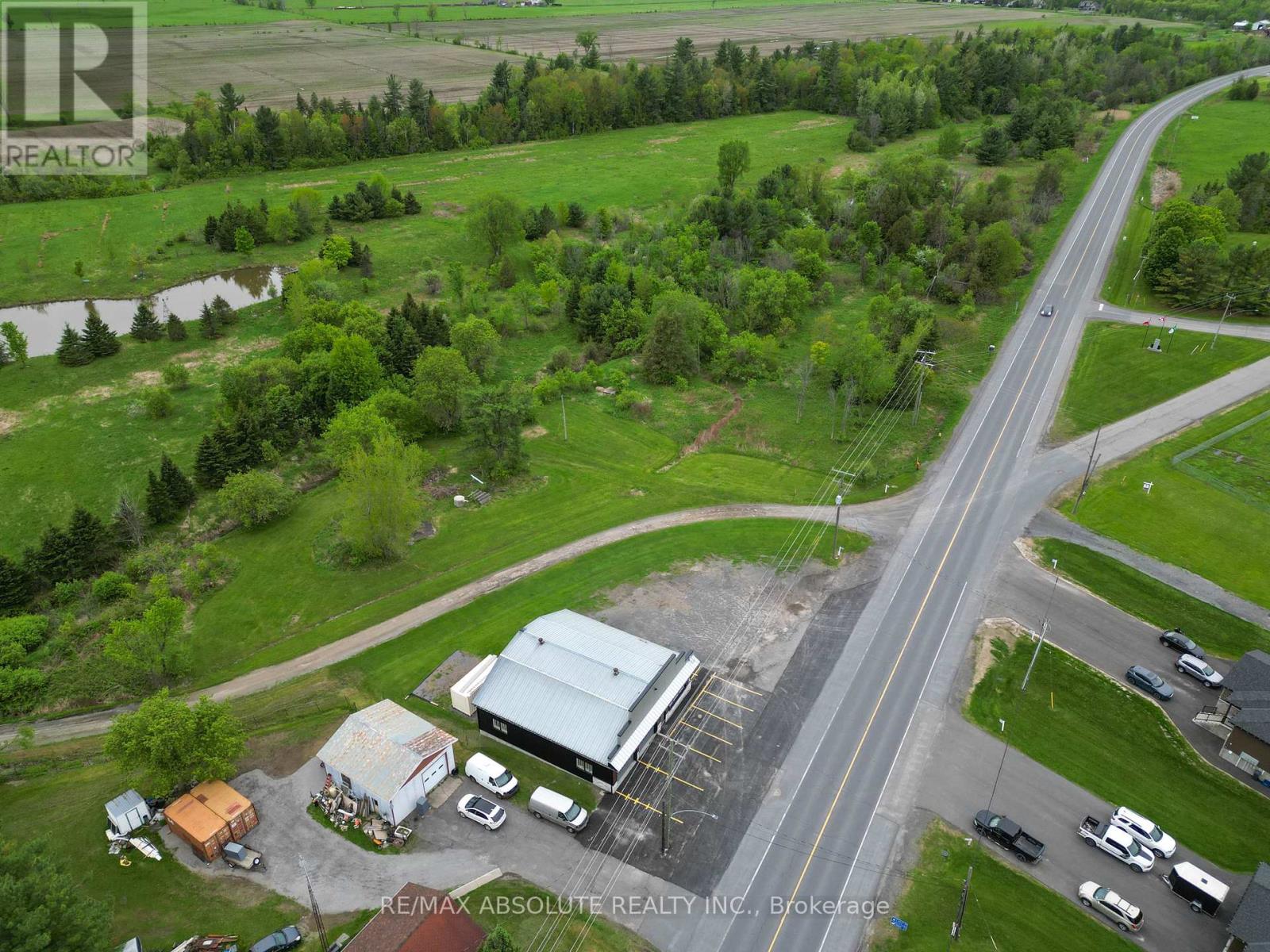547 County Rd 9 Road, Alfred And Plantagenet, Ontario K0B 1L0 - Photo 24 - X12501662