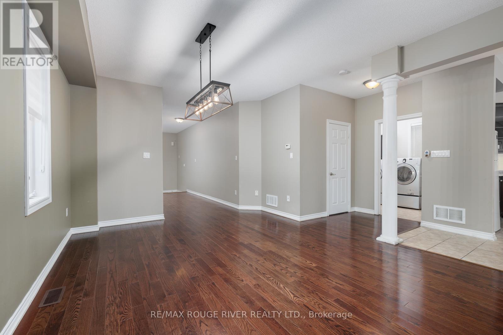 34 Harry Gay Drive, Clarington, Ontario  L1E 0B2 - Photo 11 - E12604610