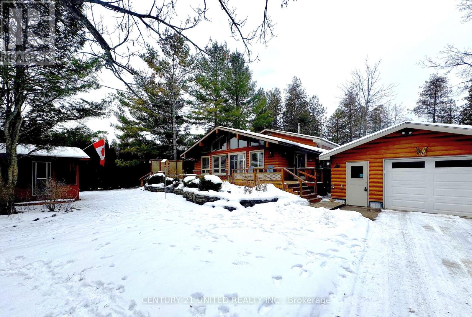231 Front Street W, Kawartha Lakes, Ontario K0M 1A0 - Photo 2 - X12604606