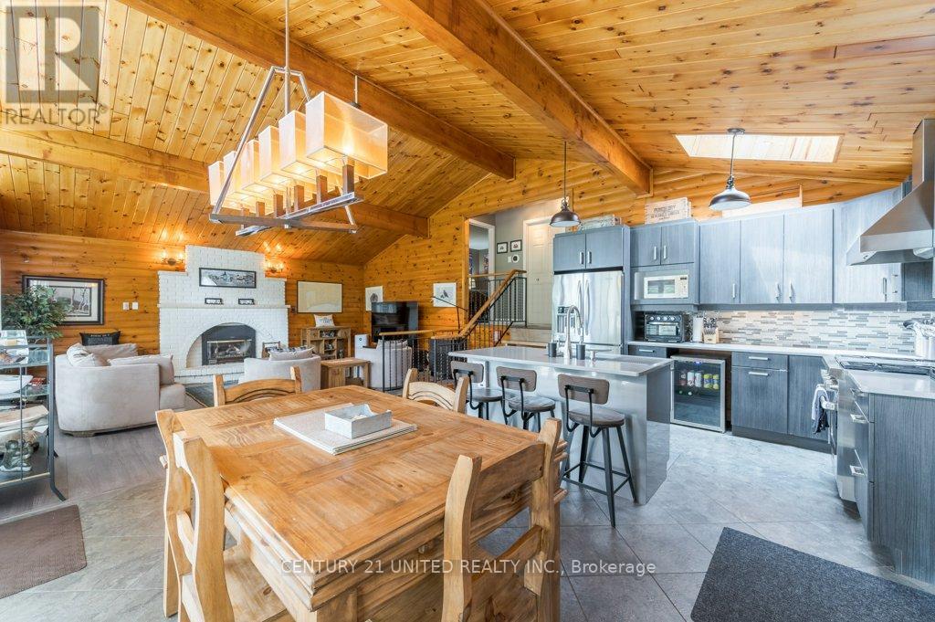 231 Front Street W, Kawartha Lakes, Ontario K0M 1A0 - Photo 7 - X12604606