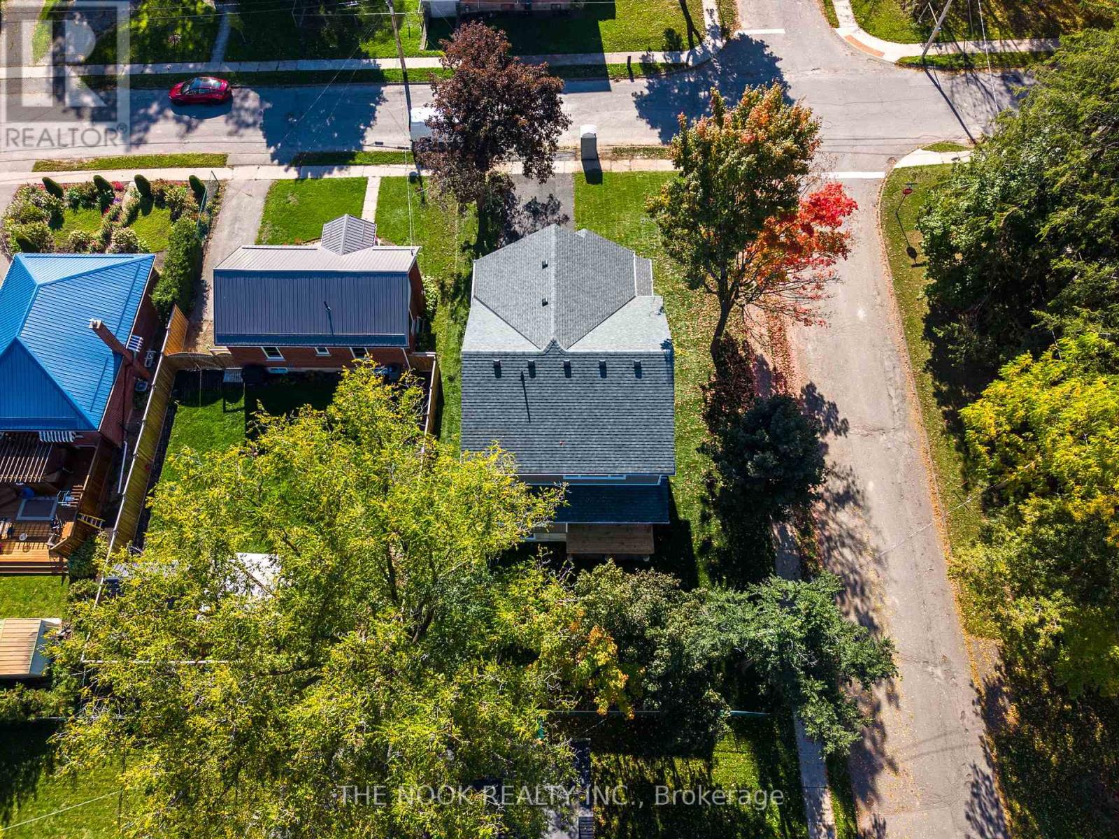 50 Russell Street E, Kawartha Lakes (Lindsay), Ontario  K9V 2A6 - Photo 47 - X12604666