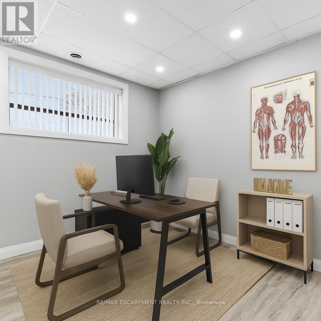 102 - 838 Fennell Avenue E, Hamilton, Ontario  L8V 1V6 - Photo 34 - X12604272