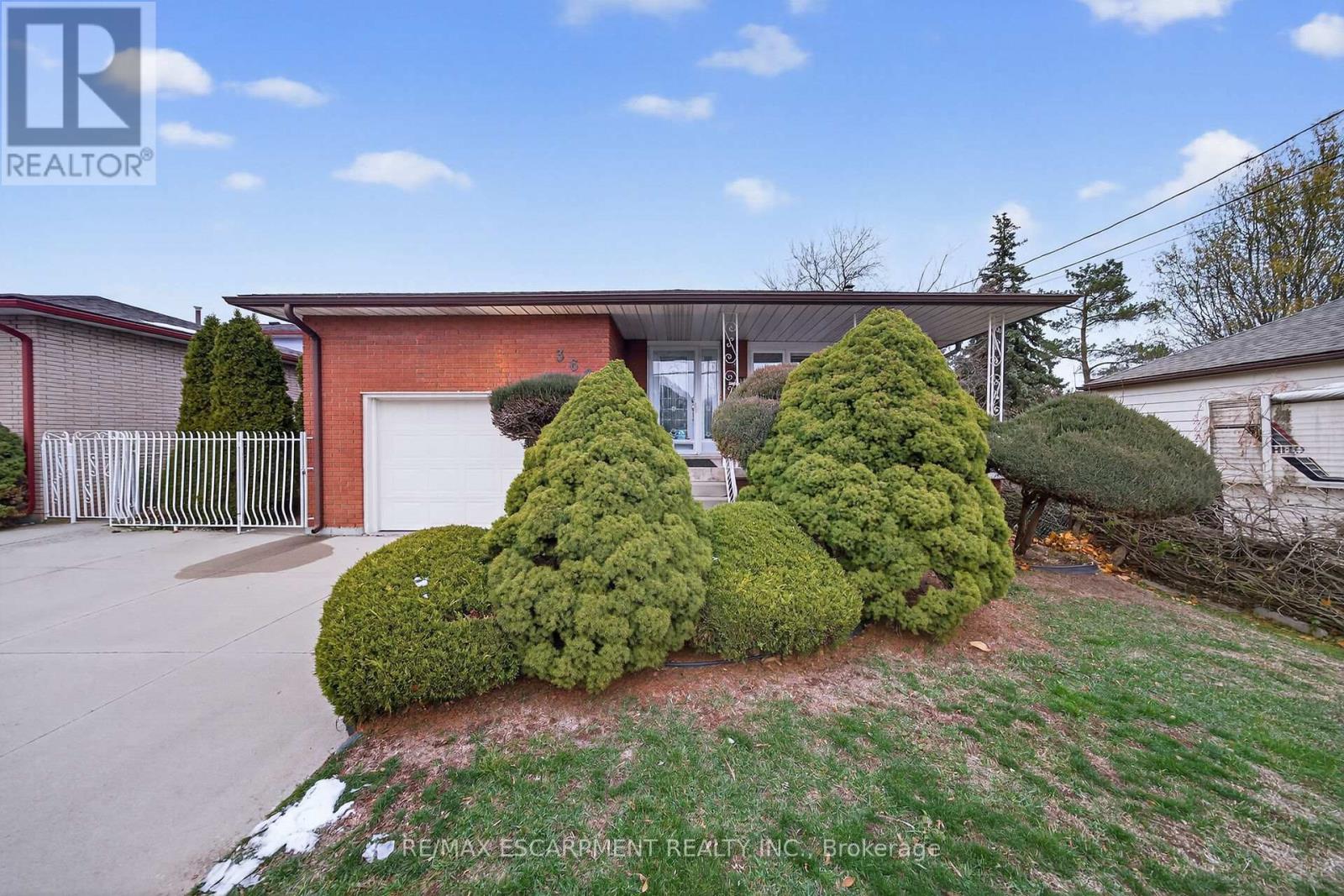 369 Federal Street, Hamilton, Ontario  L8E 2B6 - Photo 3 - X12604300