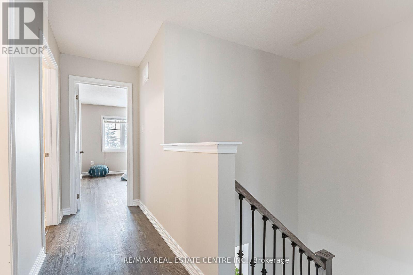 10 Utter Place, Hamilton, Ontario  L8J 0H7 - Photo 32 - X12604330