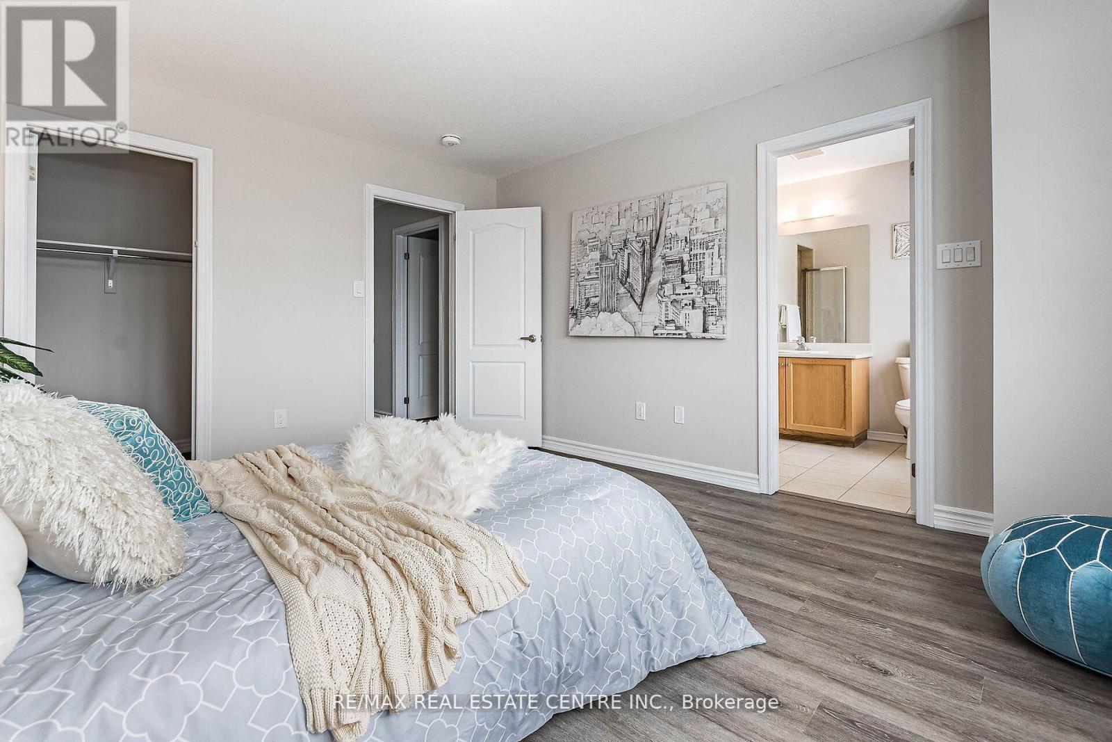 10 Utter Place, Hamilton, Ontario  L8J 0H7 - Photo 36 - X12604330