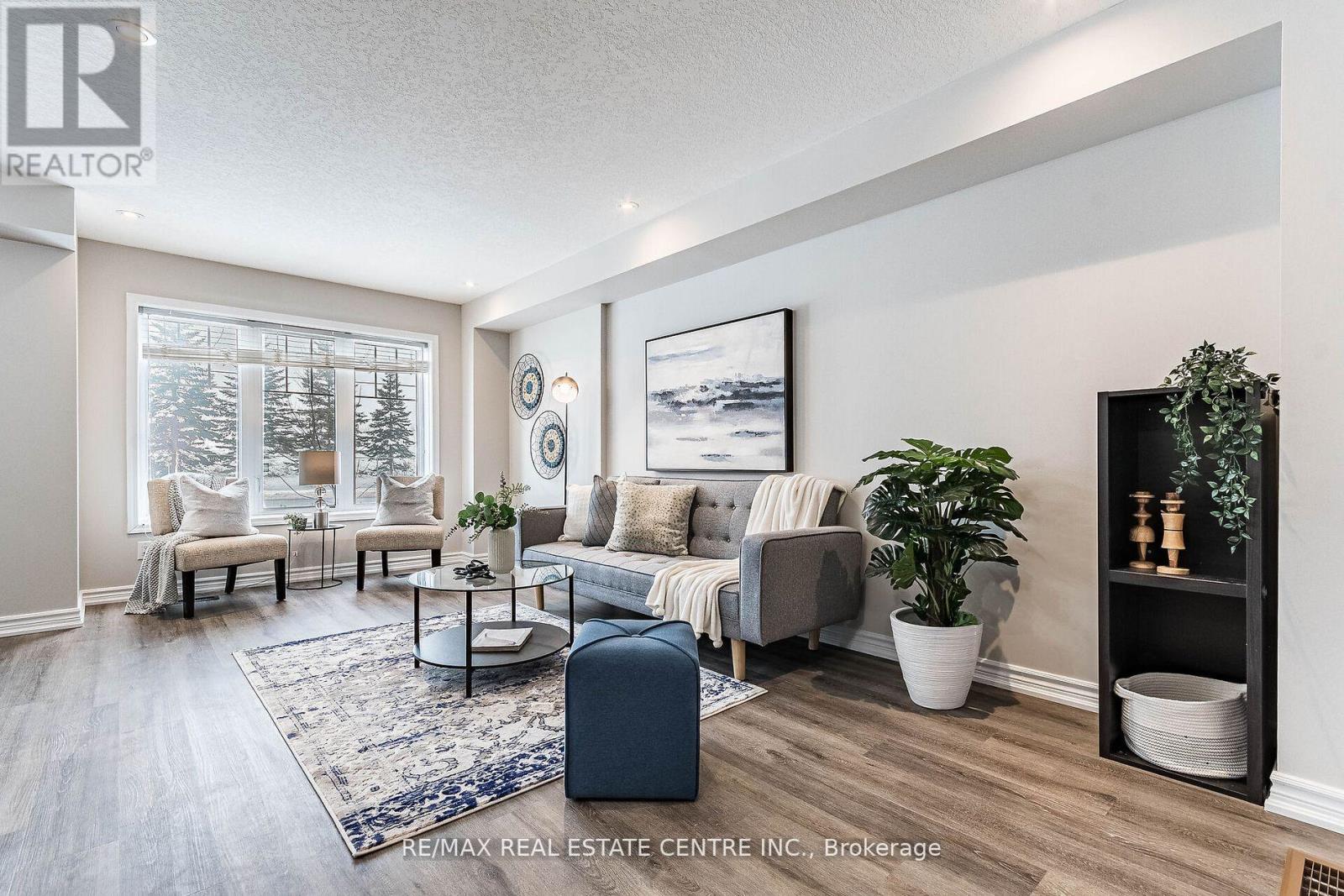 10 Utter Place, Hamilton, Ontario  L8J 0H7 - Photo 9 - X12604330