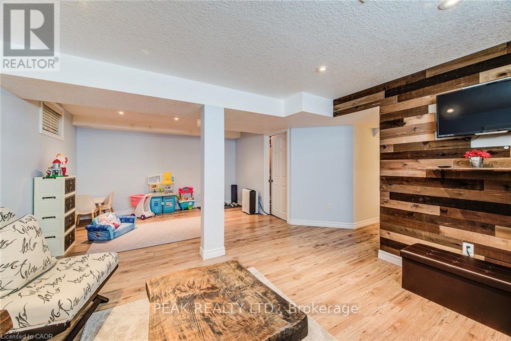 137 Liebler Street, East Zorra-Tavistock, Ontario  N0B 2R0 - Photo 18 - X12604382