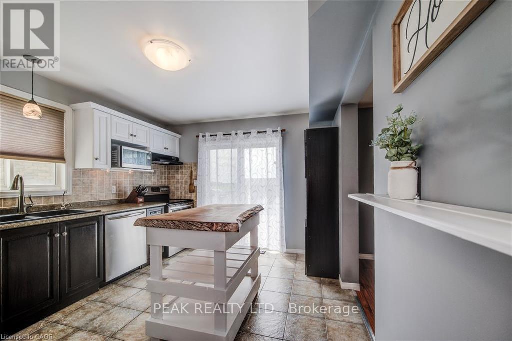 137 Liebler Street, East Zorra-Tavistock, Ontario  N0B 2R0 - Photo 4 - X12604382