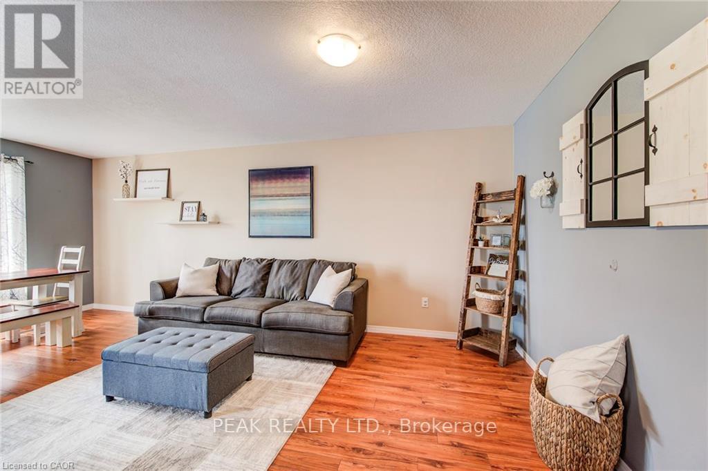 137 Liebler Street, East Zorra-Tavistock, Ontario  N0B 2R0 - Photo 7 - X12604382