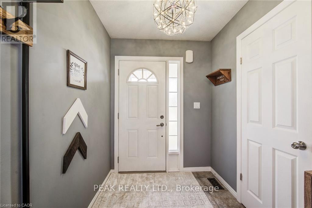 137 Liebler Street, East Zorra-Tavistock, Ontario  N0B 2R0 - Photo 8 - X12604382