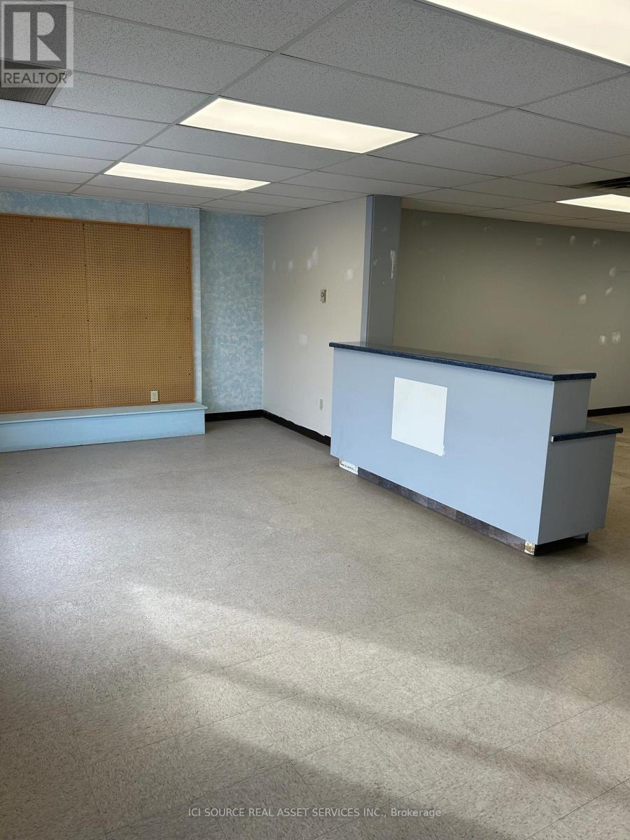 220-240 Adam Street, Belleville, Ontario  K8N 5S4 - Photo 4 - X12604522