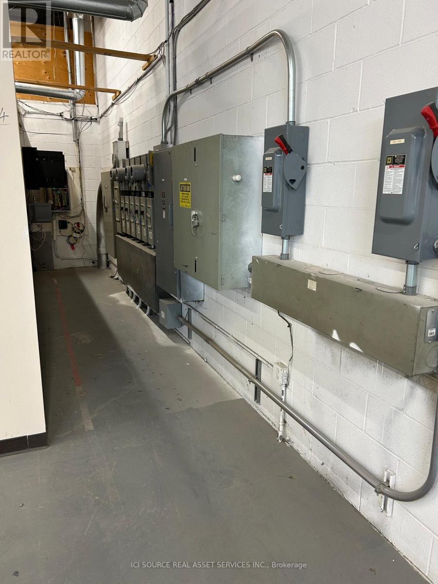 220-240 Adam Street, Belleville, Ontario  K8N 5S4 - Photo 5 - X12604522