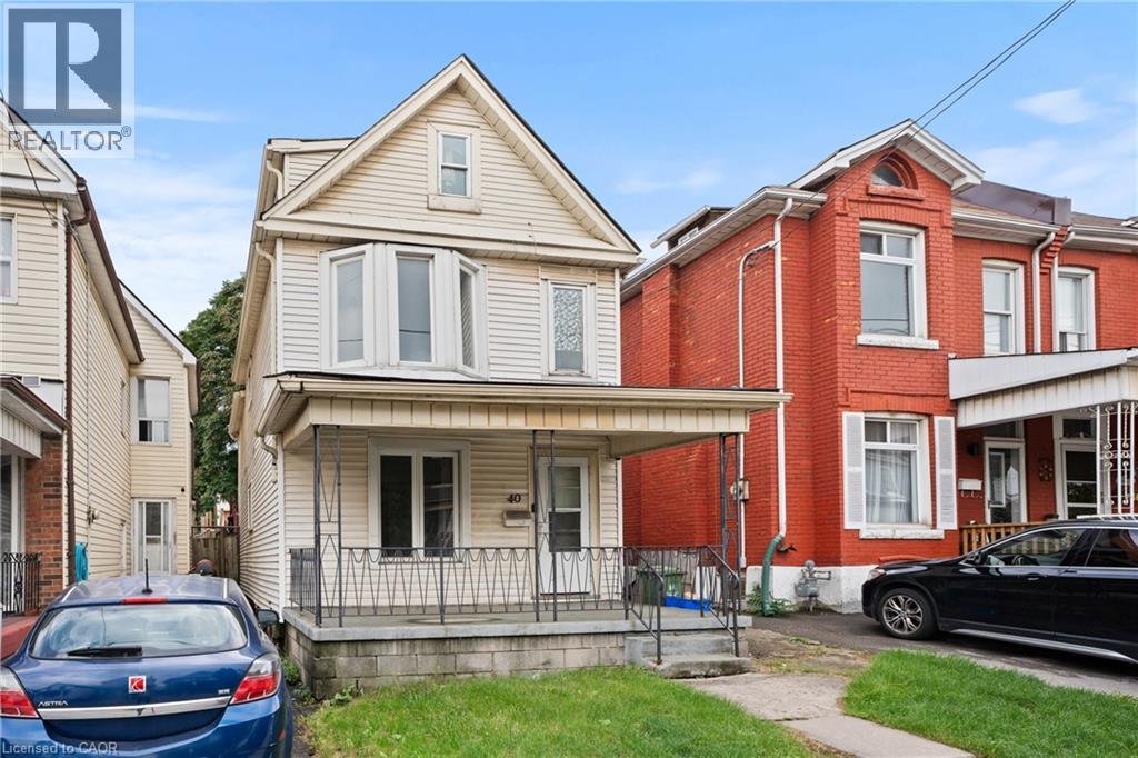 40 Rosemont Avenue, Hamilton, Ontario  L8L 2M3 - Photo 2 - 40771619