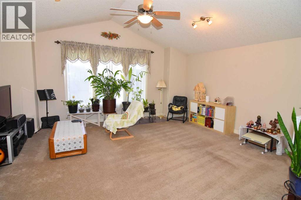 107 Panatella Close Nw, Calgary, Alberta  T3K 0N2 - Photo 22 - A2265413