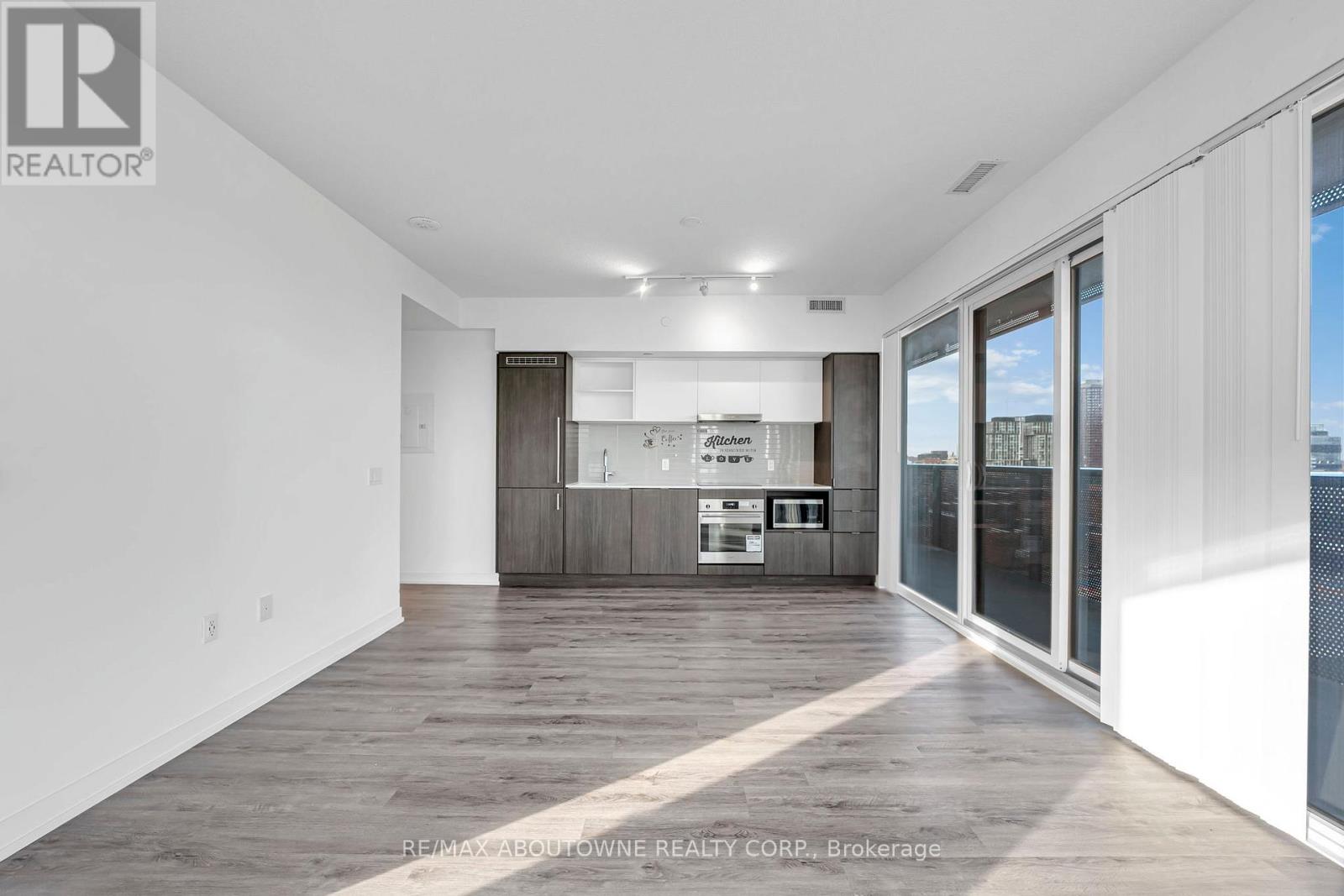 1607 - 138 Downes Street, Toronto, Ontario  M5E 0E4 - Photo 15 - C12480549