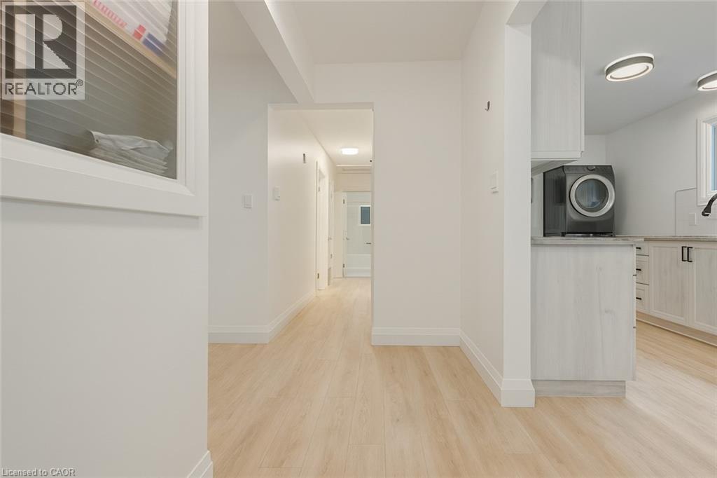 62 Harold Avenue Unit# Upper, Kitchener, Ontario  N2A 2H8 - Photo 2 - 40792187