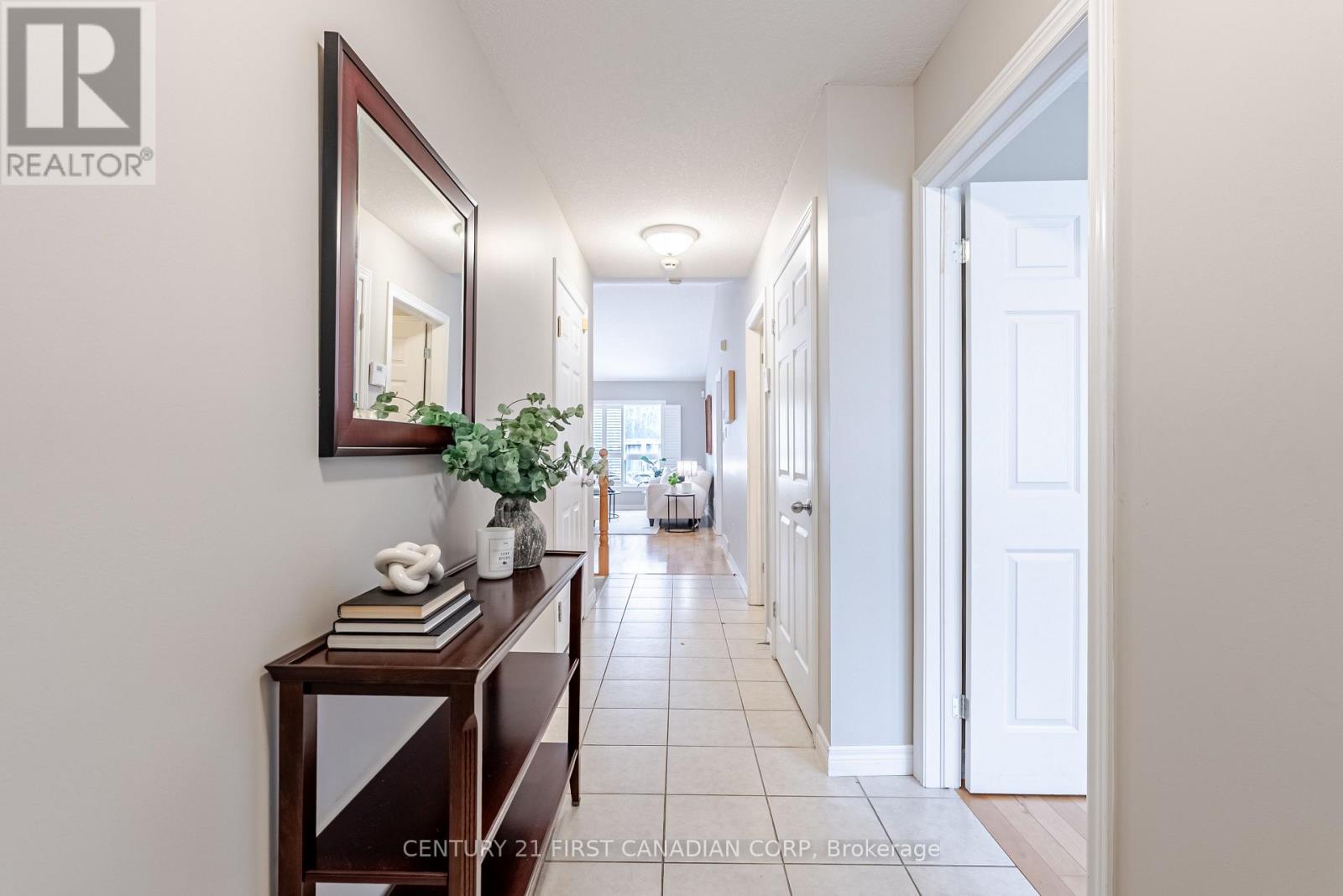 17 - 95 Capulet Lane, London North, Ontario  N6H 5V6 - Photo 8 - X12604618