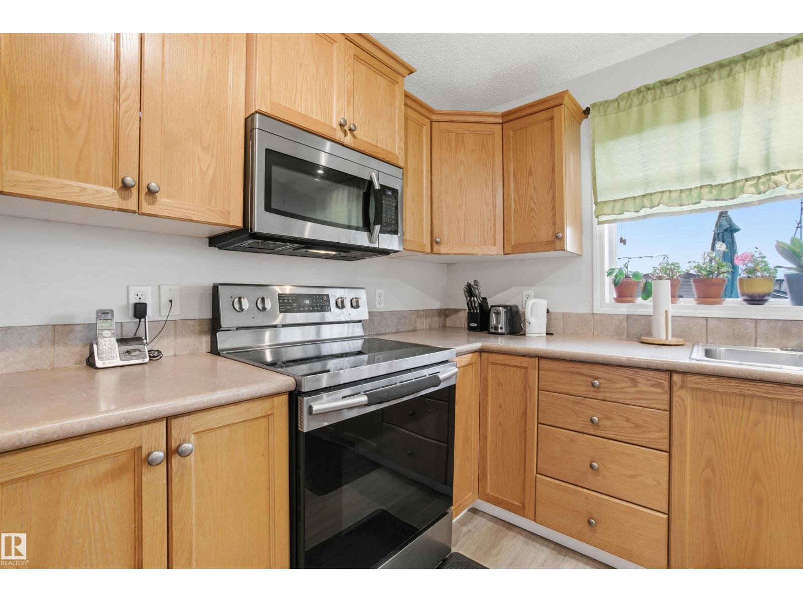 5515 Stevens Cr Nw, Edmonton, Alberta  T6R 3R4 - Photo 12 - E4467494