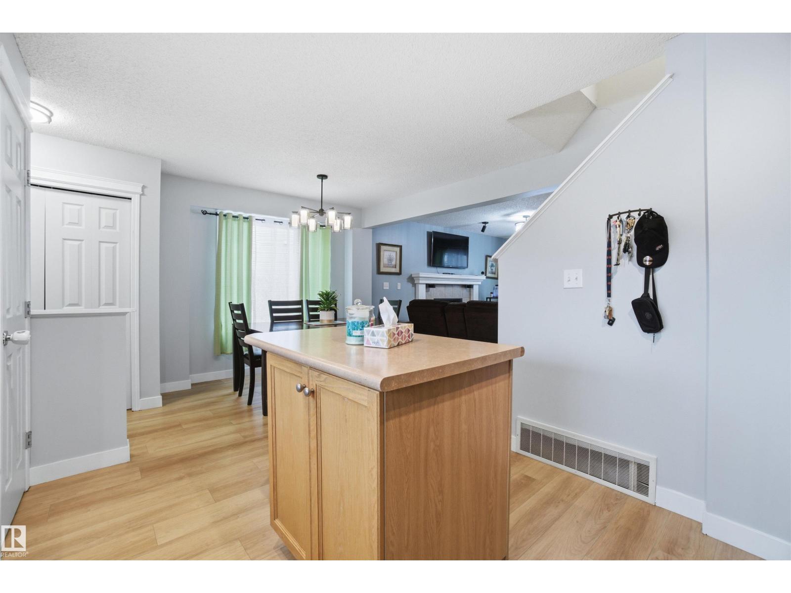 5515 Stevens Cr Nw, Edmonton, Alberta  T6R 3R4 - Photo 13 - E4467494