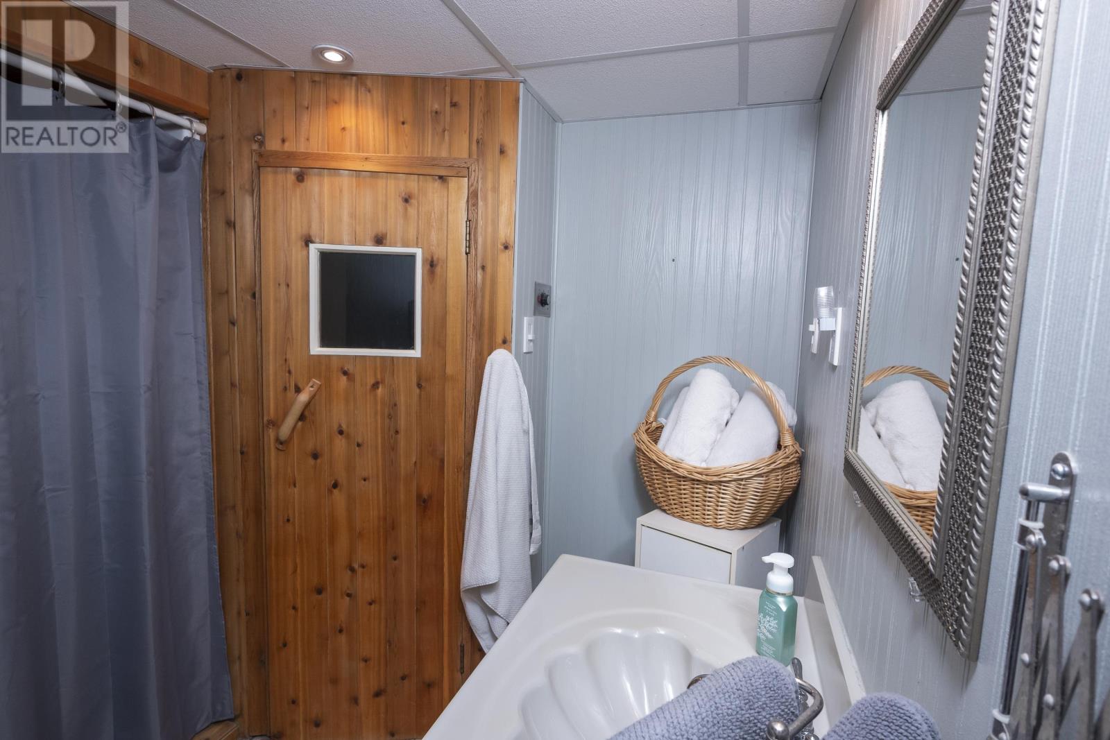 327 Ford St N, Thunder Bay, Ontario  P7C 4L6 - Photo 26 - TB253577