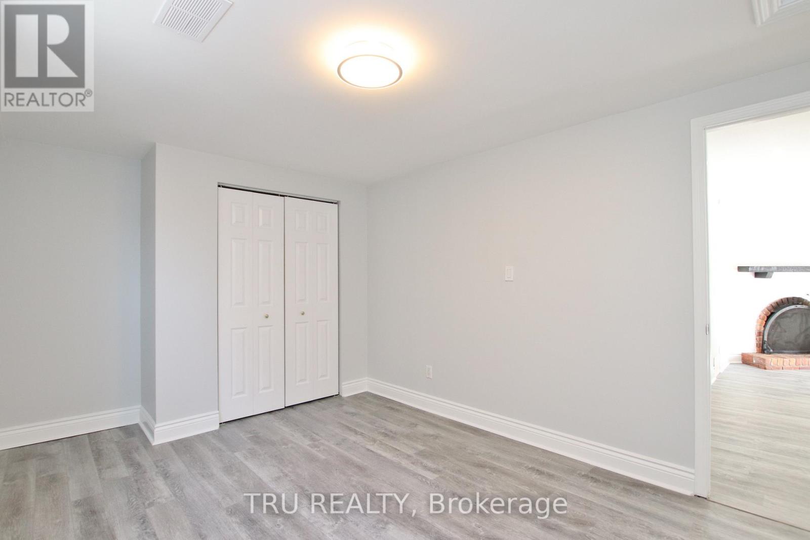 B - 86 Elvaston Avenue, Ottawa, Ontario  K2G 3X9 - Photo 11 - X12604582