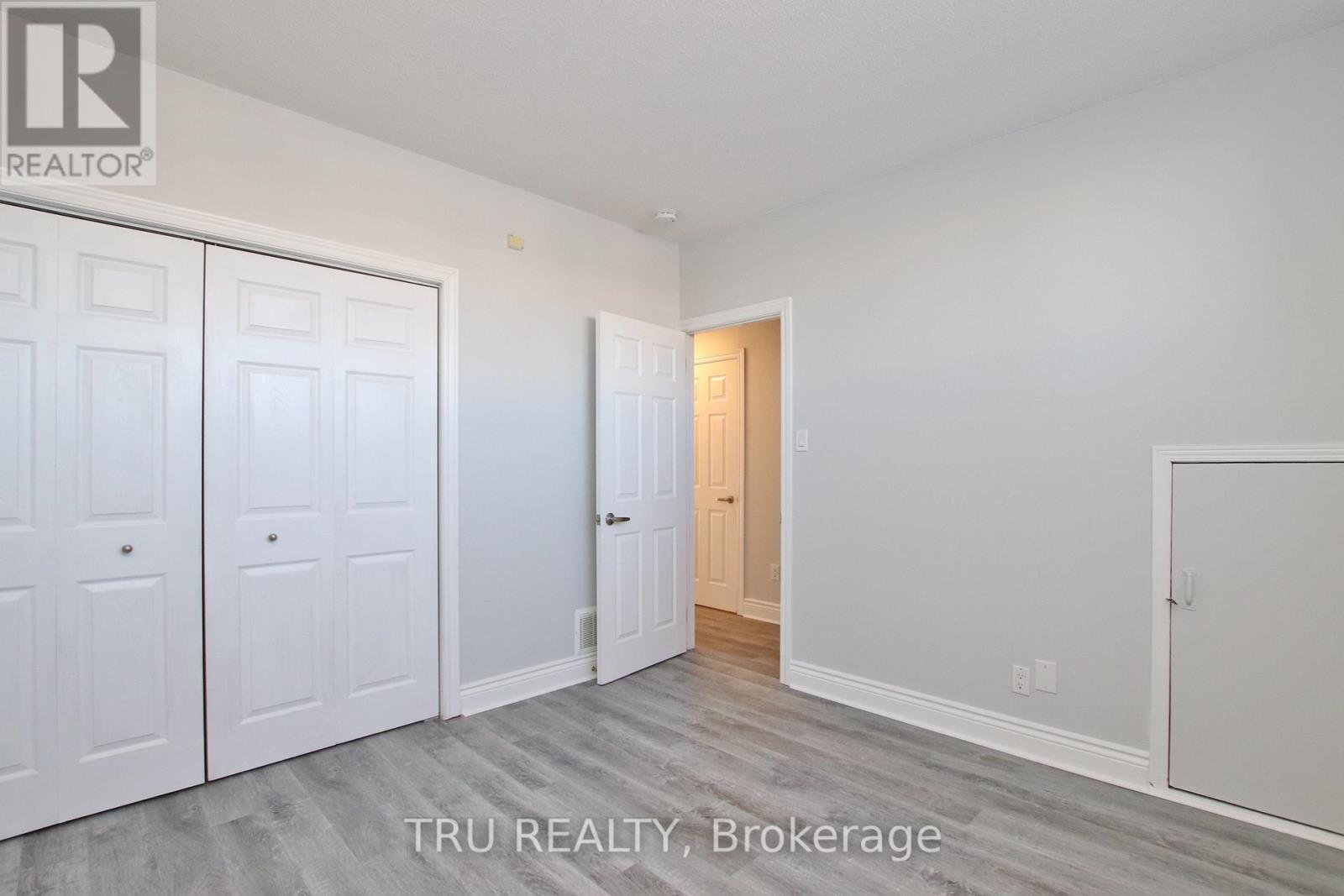 B - 86 Elvaston Avenue, Ottawa, Ontario  K2G 3X9 - Photo 13 - X12604582