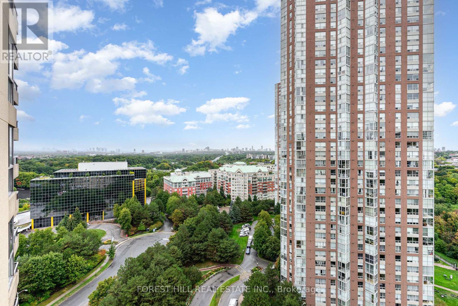 2004 - 3 Concorde Place, Toronto, Ontario  M3C 3K7 - Photo 45 - C12504876