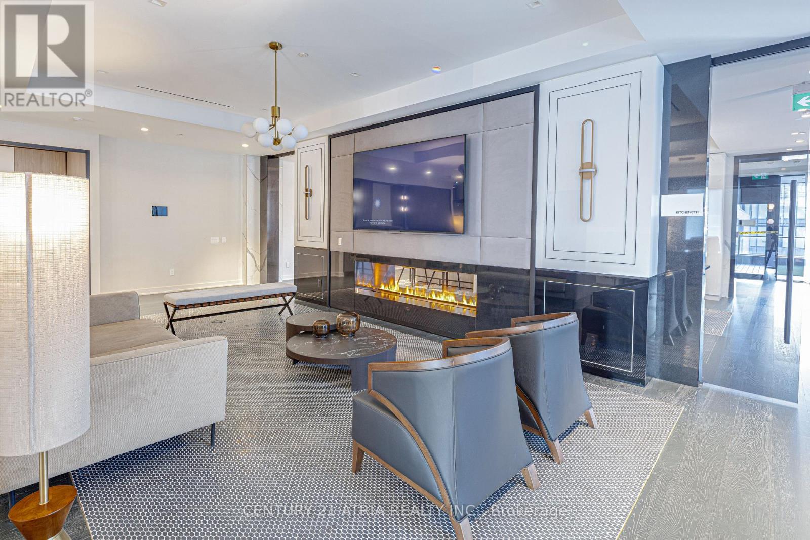 4007 - 8 Wellesley Street W, Toronto, Ontario  M4Y 0J5 - Photo 17 - C12565602