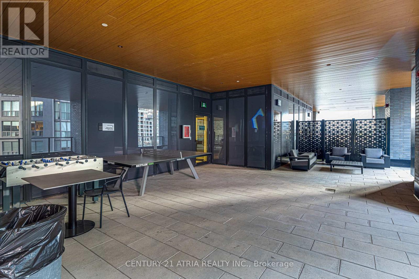 1702 - 8 Wellesley Street W, Toronto (Bay Street Corridor), Ontario  M4Y 0J5 - Photo 29 - C12565538