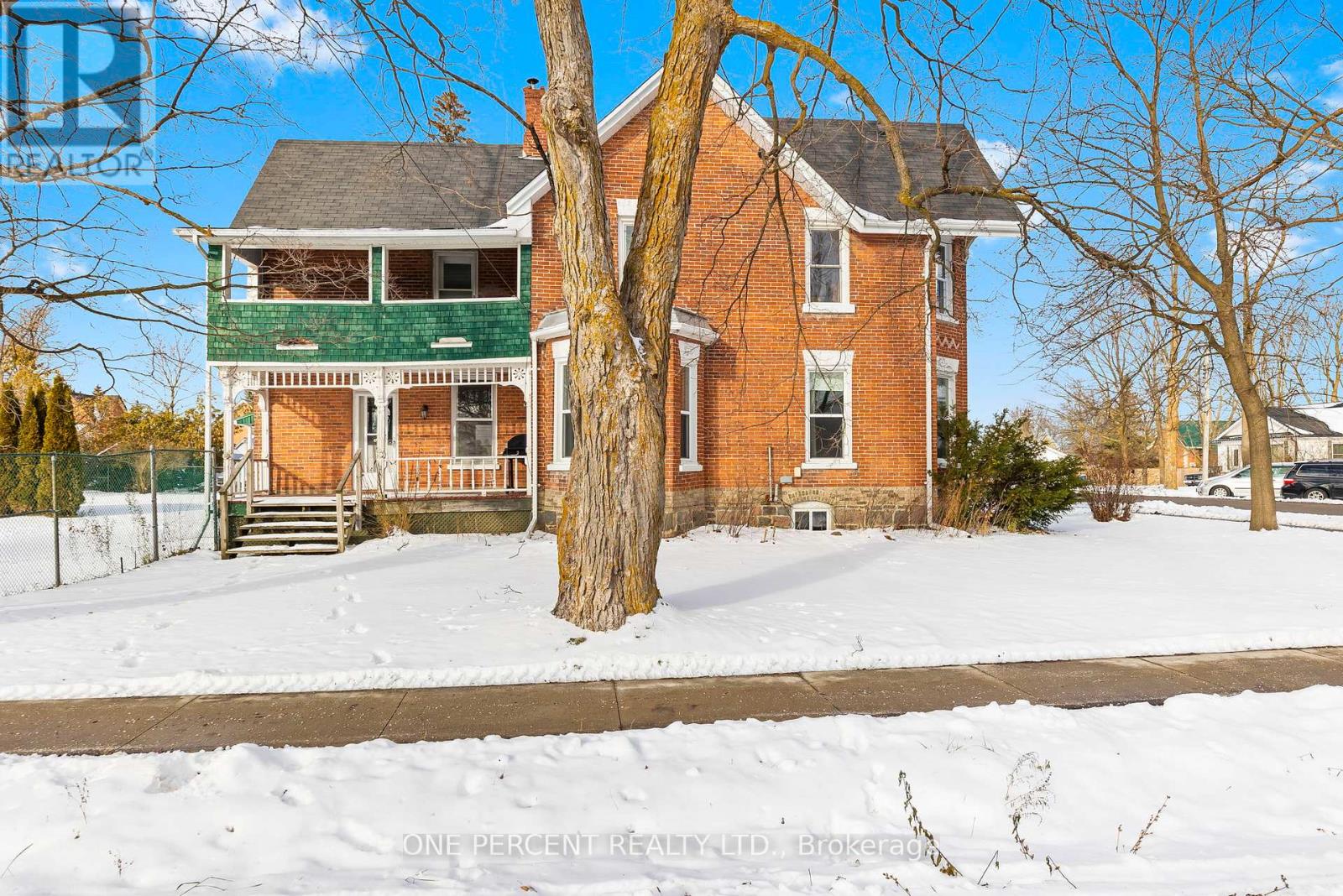 100 Nappadale Street, Kawartha Lakes, Ontario  K0M 2T0 - Photo 4 - X12602598