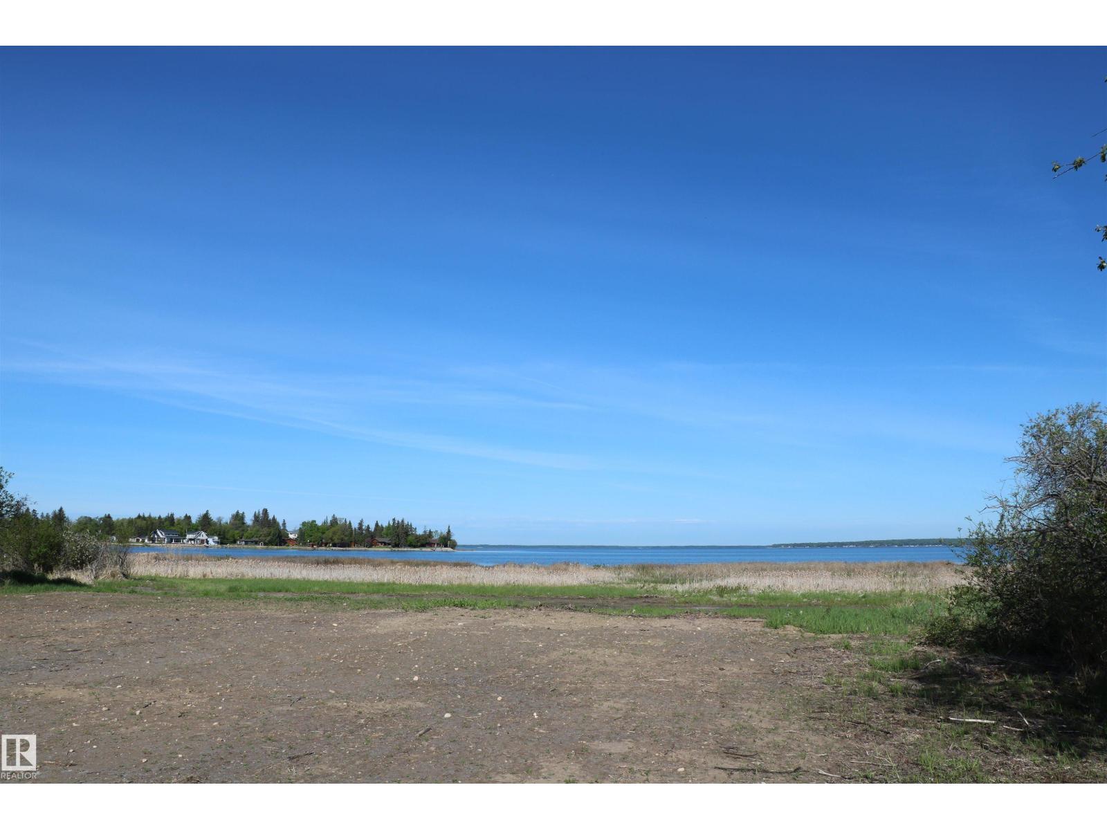 545165 Ste Anne Trail, Rural Lac Ste. Anne County, Alberta  T0E 0A1 - Photo 10 - E4467498