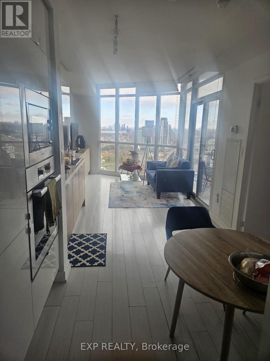 3712 - 21 Iceboat Terrace, Toronto, Ontario  M5V 4A9 - Photo 4 - C12604578