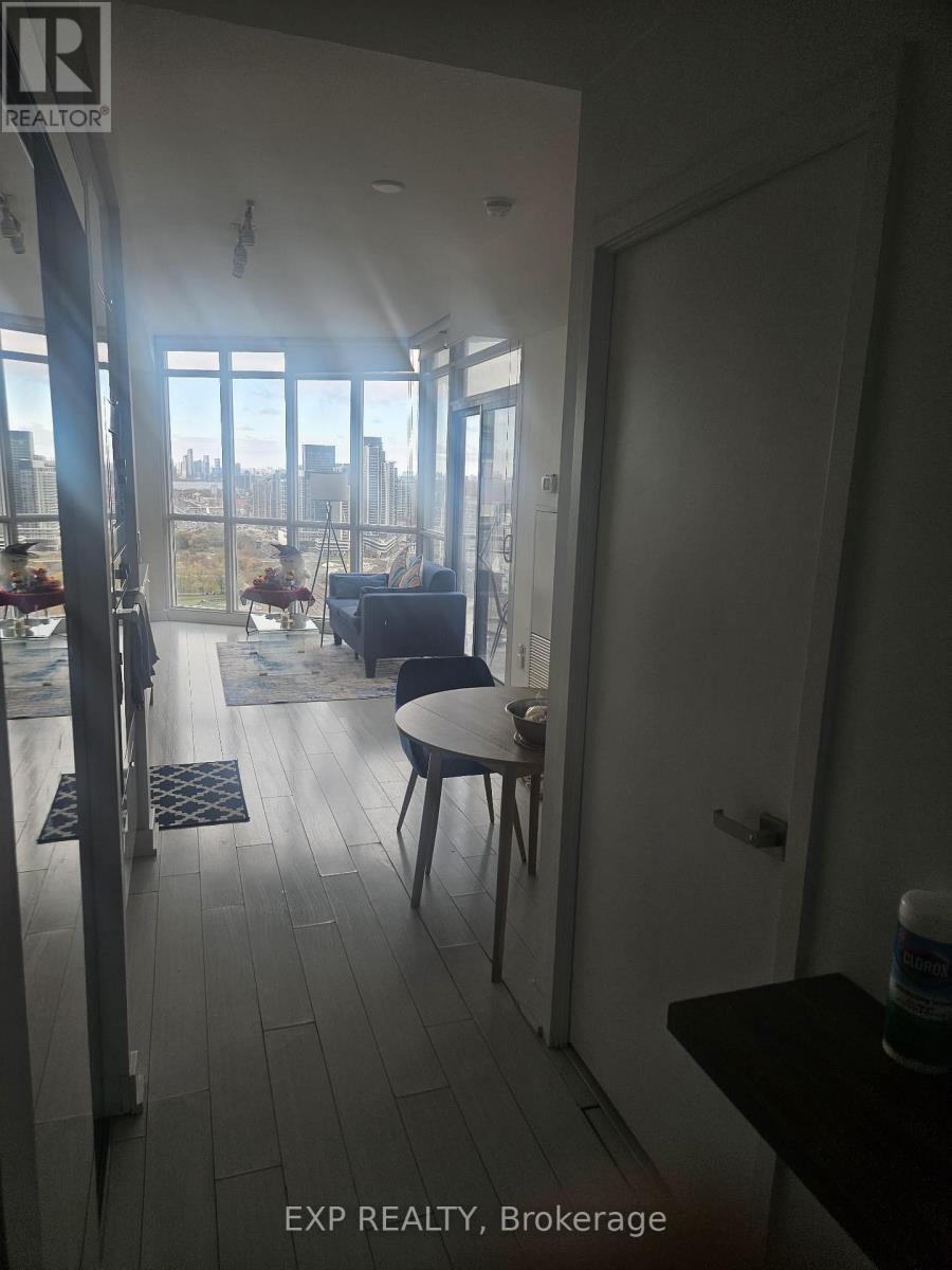 3712 - 21 Iceboat Terrace, Toronto, Ontario  M5V 4A9 - Photo 7 - C12604578