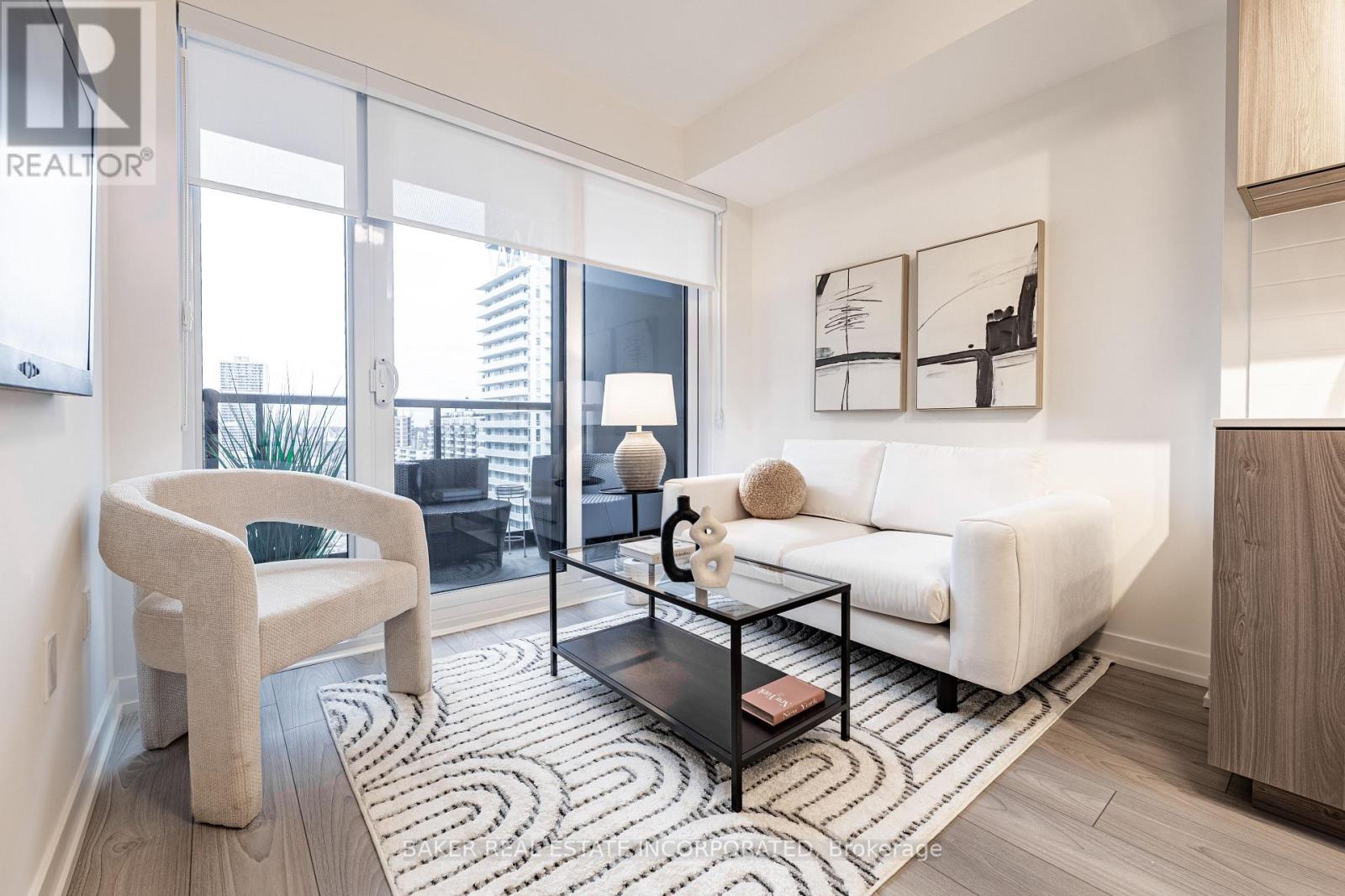 1007 - 223 Redpath Avenue, Toronto, Ontario  M4P 0E8 - Photo 3 - C12604598