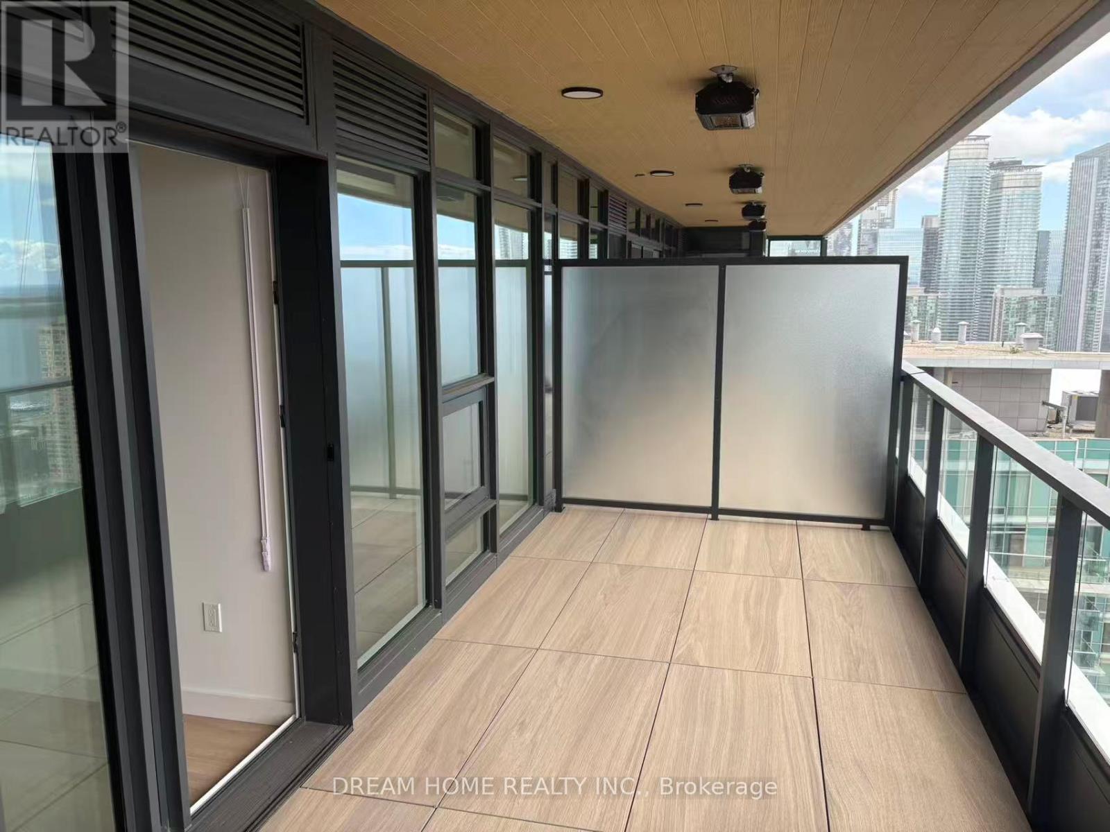 3908 - 1 Concord Cityplace Way, Toronto, Ontario  M5V 0X4 - Photo 7 - C12604652