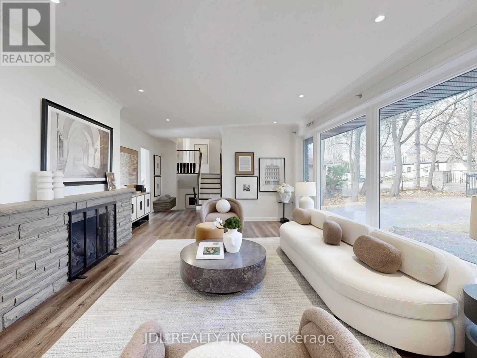 537 Blythwood Road, Toronto, Ontario  M4N 1B4 - Photo 4 - C12587182