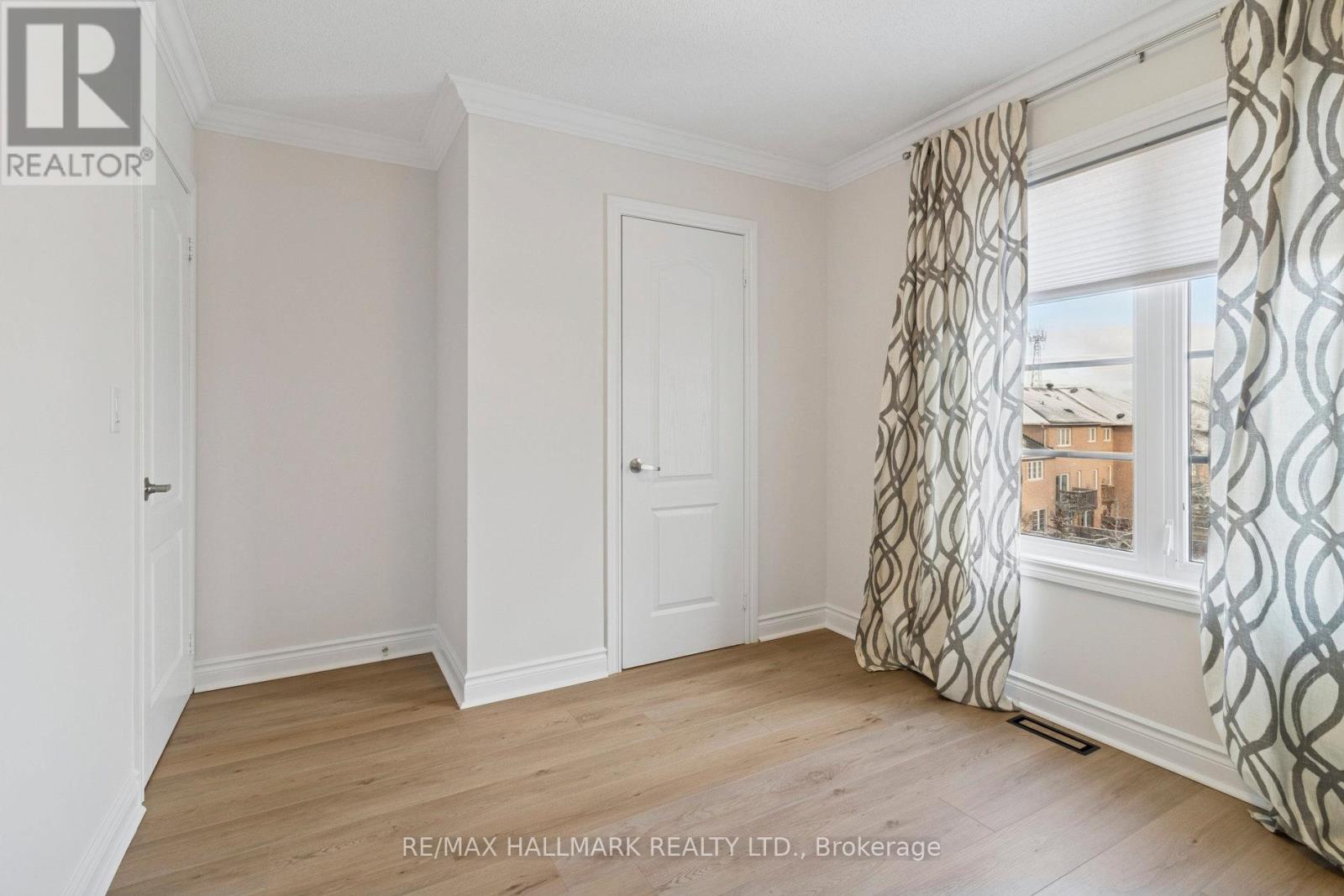 8 Mistywood Crescent, Vaughan, Ontario  L4J 9E5 - Photo 28 - N12604166