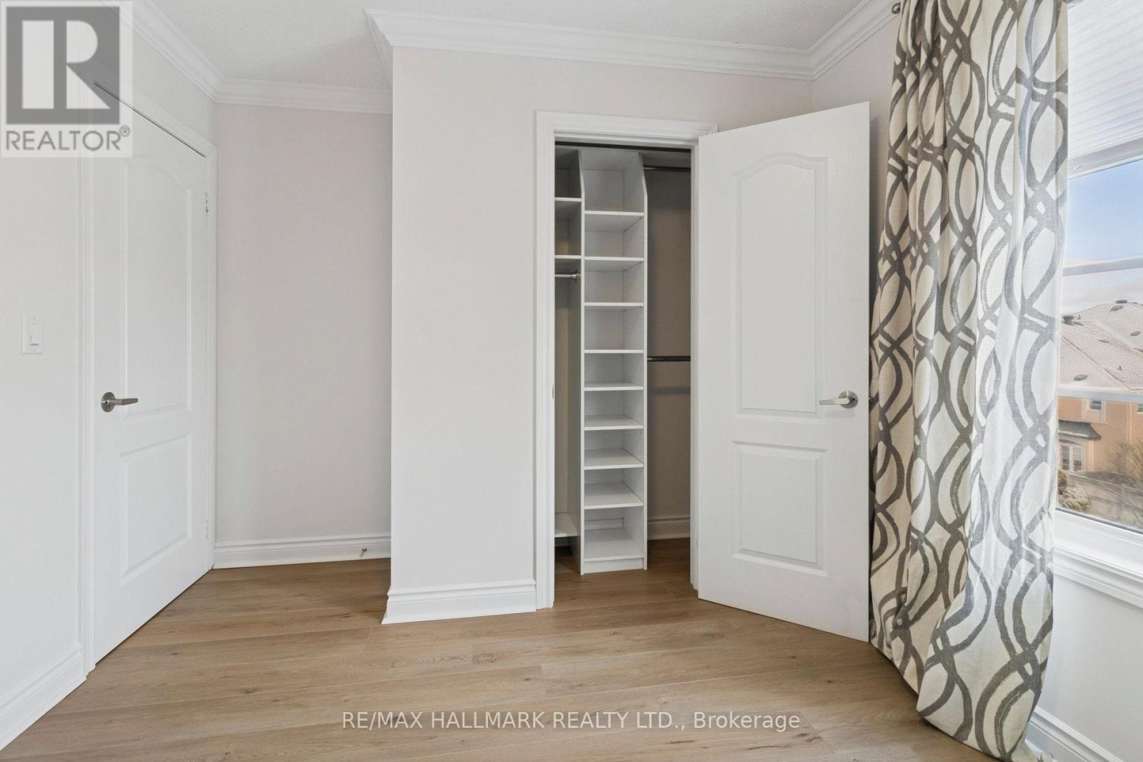 8 Mistywood Crescent, Vaughan, Ontario  L4J 9E5 - Photo 29 - N12604166