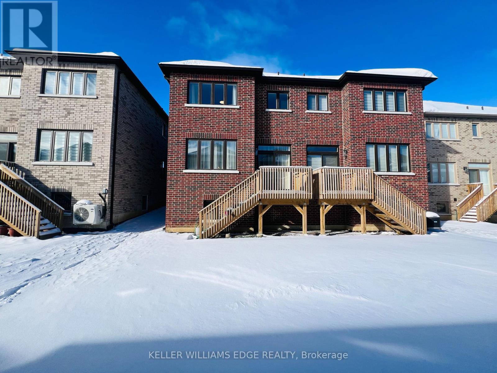 11 Cherry Blossom Heights, Hamilton, Ontario  L9B 0E9 - Photo 31 - X12600976